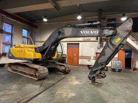 Volvo EC240LC dalimis, excavator