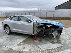 Tesla Model S по частям. Apie mus prekiaujame tik originaliomis automobilių de