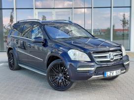 Mercedes-Benz GL500, 5.5 l., off-road / crossover