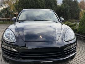 Porsche Cayenne, 3.0 l., off-road / crossover