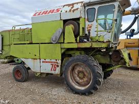 Claas Dominator 76