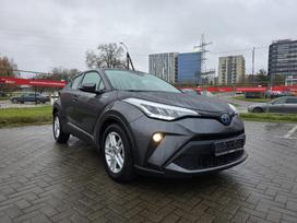 Toyota C-HR, 1.8 l., off-road / crossover