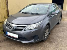 Toyota Avensis dalimis. Europa automobilis dalimis variklis ir deze veikia pui