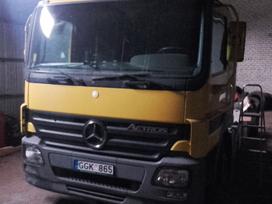 Mercedes-Benz 1841, trucks