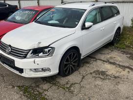 Volkswagen Passat Dalys be rudziu turime ivairiu spalvu dalis pristatome