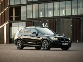 BMW X1, 2.0 l., off-road / crossover
