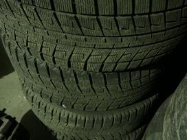 Bridgestone Blizak Revo 2, зимние 215/55 R17