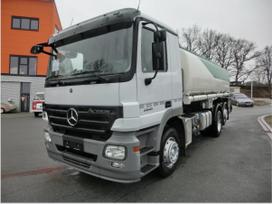 Mercedes-Benz Actros 2541, autocisternos