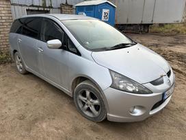 Mitsubishi Grandis Dalis pristatome