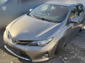 Toyota Auris dalimis. Nemokamai ir greitai pristatome automobilių dalis kauno