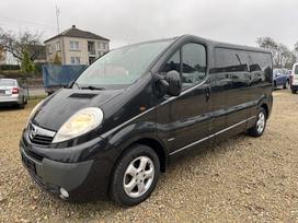 Opel Vivaro, 2.0 l., passenger minibus