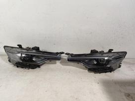 Maserati Levante, 670032328 670032327, фары
