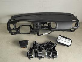 Volvo S60 airbags