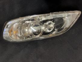 Volvo C30 lights, front grill
