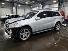 Mercedes-Benz GL550 по частям. Mercedes benz gl550 benzinas automatas juodas odini
