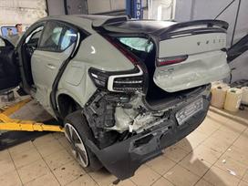 Volvo C40 по частям