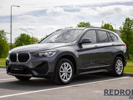 BMW X1, 1.5 l., off-road / crossover