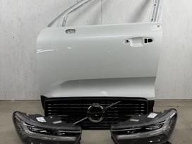 Volvo XC40 двери, фары, радиаторная решётка