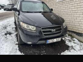 Hyundai Grand Santa Fe Dalis pristatome