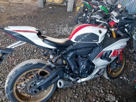 Yamaha R7, superbikes