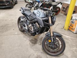 Honda CB, street / classic
