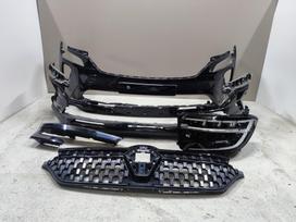 Renault Austral bumpers, lights, front grill