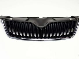 Skoda Fabia Originalios geros būklės centrinės bamperio grotelės modelis f