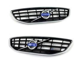 Volvo V40, V40 R-design, Originalios grotelės modelis v40 r design 2013 2016