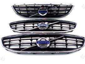 Volvo V40 Volvo v40 geros būklės centrinės bamperio grotelės modelis v40
