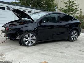 Tesla Model Y Siunčiame detales į visus lietuvos miestus autolaužyno adres