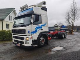Volvo FM440, šasija