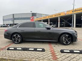 Mercedes-Benz E400, 2.0 l., Седан