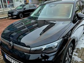 Volkswagen Tiguan, 1.5 l., sedanas