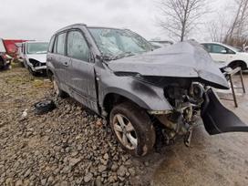 Suzuki Grand Vitara по частям. Automobilis ardomas dalimis запасные части автомобил