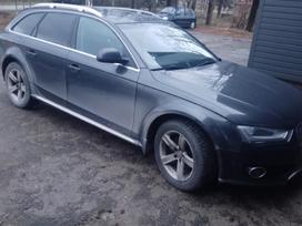 Audi A4 allroad dalimis