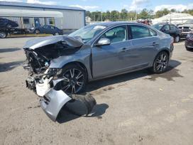 Volvo S60 dalimis. Volvo s60 2 5 benzinas automatas automatine pavaru de