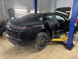 Porsche Panamera for parts