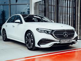 Mercedes-benz E220, sedanas