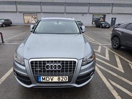 Audi Q5, 3.2 l., visureigis / krosoveris