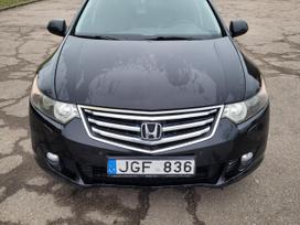 Honda Accord, 2.4 l., sedanas