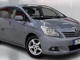 Toyota Verso, 2.0 l., mpv / minivan