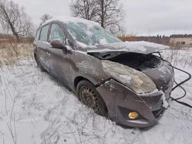 Renault Grand Scenic по частям. Automobilis ardomas dalimis запасные части автомобил
