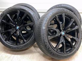 BMW X7 Bmw g07 ratai r22 2 priekiniai 1 galinis