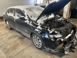 Skoda Superb Dalis pristatome