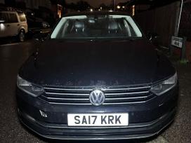 Volkswagen Passat Dalis siunciu detali vysylaju