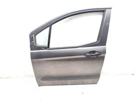 Ford Transit Courier двери
