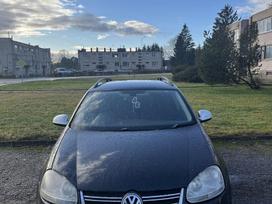 Volkswagen Golf for parts. Yra visos dalys