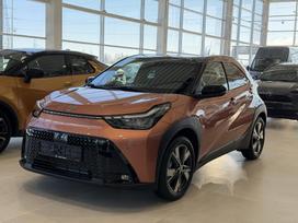 Toyota Aygo X, 1.5 l., Хэтчбек
