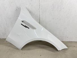 Mercedes-Benz C klasė, A2068811600, крылья