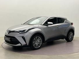 Toyota C-HR, 1.8 l., off-road / crossover